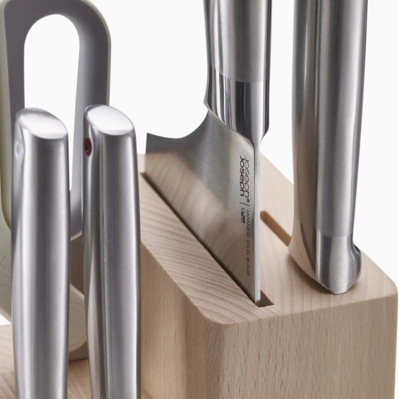 Joseph Joseph Elevate™ Fusion 5-piece Knife & Scissor Set with Beechwood Block